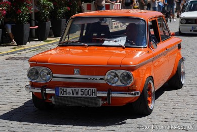 Oldtimertreffen-Neumarkt-Start-der-Ausfahrt-2023-0110