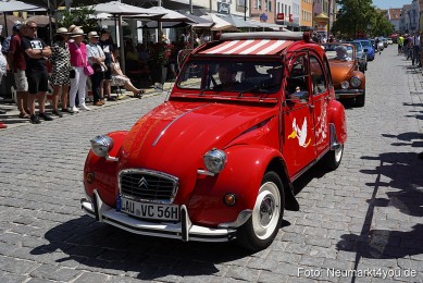 Oldtimertreffen-Neumarkt-Start-der-Ausfahrt-2023-0113