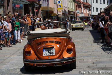 Oldtimertreffen-Neumarkt-Start-der-Ausfahrt-2023-0122