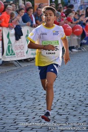 Stadtlauf-Neumarkt-Zieleinlauf-2019-0002