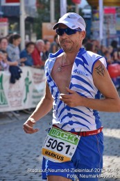 Stadtlauf-Neumarkt-Zieleinlauf-2019-0046