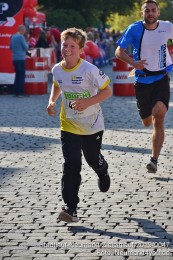 Stadtlauf-Neumarkt-Zieleinlauf-2019-0047