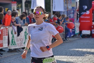 Stadtlauf-Neumarkt-Zieleinlauf-2019-0090