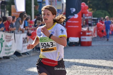 Stadtlauf-Neumarkt-Zieleinlauf-2019-0092