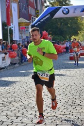 Stadtlauf-Neumarkt-Zieleinlauf-2019-0107
