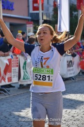 Stadtlauf-Neumarkt-Zieleinlauf-2019-0110