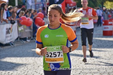 Stadtlauf-Neumarkt-Zieleinlauf-2019-0117