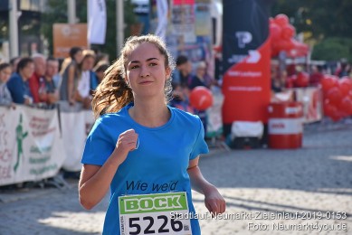 Stadtlauf-Neumarkt-Zieleinlauf-2019-0153