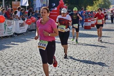 Stadtlauf-Neumarkt-Zieleinlauf-2019-0194