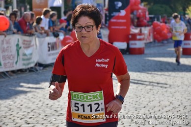 Stadtlauf-Neumarkt-Zieleinlauf-2019-0195