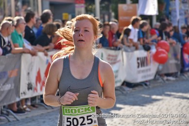 Stadtlauf-Neumarkt-Zieleinlauf-2019-0199