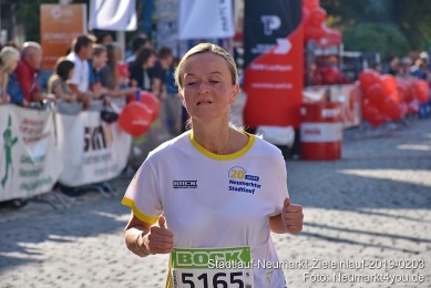 Stadtlauf-Neumarkt-Zieleinlauf-2019-0203