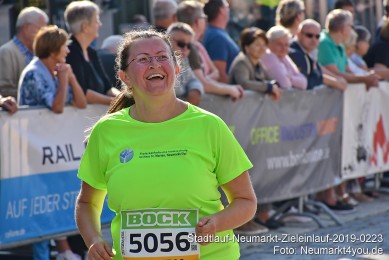 Stadtlauf-Neumarkt-Zieleinlauf-2019-0223