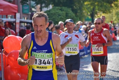 Stadtlauf-Neumarkt-Zieleinlauf-2019-0280