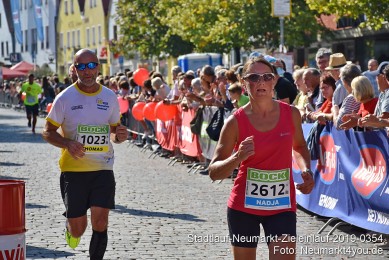 Stadtlauf-Neumarkt-Zieleinlauf-2019-0354