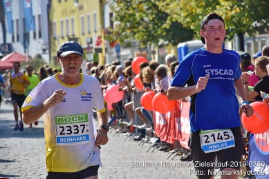 Stadtlauf-Neumarkt-Zieleinlauf-2019-0359