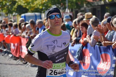 Stadtlauf-Neumarkt-Zieleinlauf-2019-0372