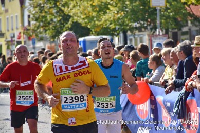 Stadtlauf-Neumarkt-Zieleinlauf-2019-0375