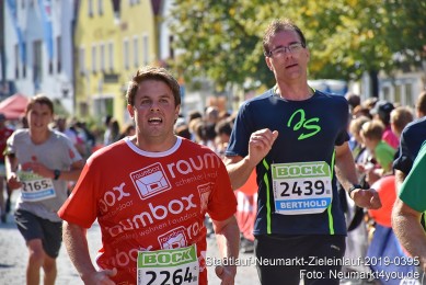 Stadtlauf-Neumarkt-Zieleinlauf-2019-0395