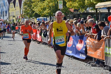 Stadtlauf-Neumarkt-Zieleinlauf-2019-0403