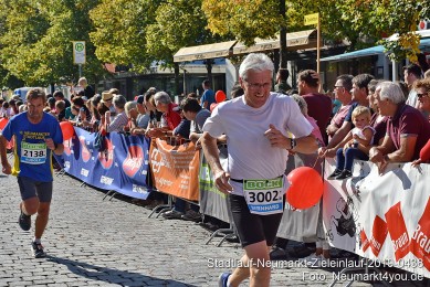 Stadtlauf-Neumarkt-Zieleinlauf-2019-0438