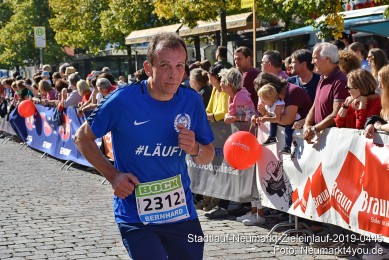 Stadtlauf-Neumarkt-Zieleinlauf-2019-0445