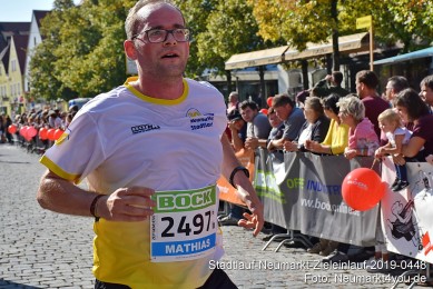 Stadtlauf-Neumarkt-Zieleinlauf-2019-0448