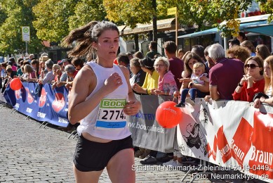 Stadtlauf-Neumarkt-Zieleinlauf-2019-0449