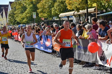 Stadtlauf-Neumarkt-Zieleinlauf-2019-0464