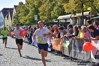 Stadtlauf-Neumarkt-Zieleinlauf-2019-0469