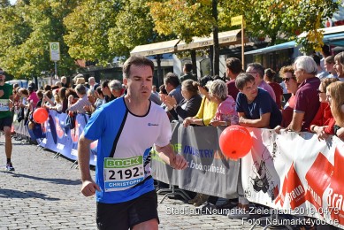 Stadtlauf-Neumarkt-Zieleinlauf-2019-0475