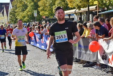 Stadtlauf-Neumarkt-Zieleinlauf-2019-0480