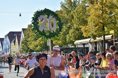 Stadtlauf-Neumarkt-Zieleinlauf-2019-0486