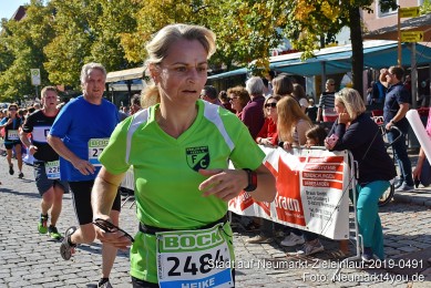 Stadtlauf-Neumarkt-Zieleinlauf-2019-0491