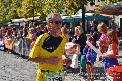 Stadtlauf-Neumarkt-Zieleinlauf-2019-0498
