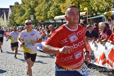 Stadtlauf-Neumarkt-Zieleinlauf-2019-0520