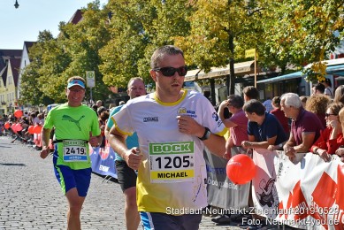 Stadtlauf-Neumarkt-Zieleinlauf-2019-0529