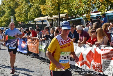 Stadtlauf-Neumarkt-Zieleinlauf-2019-0533