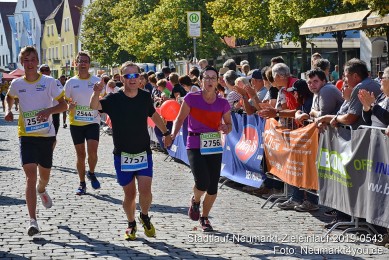 Stadtlauf-Neumarkt-Zieleinlauf-2019-0543