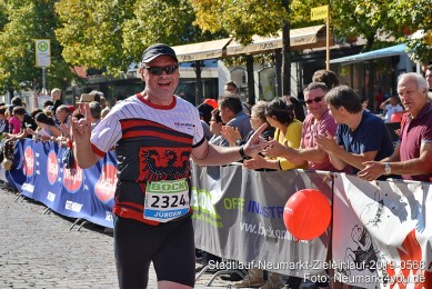 Stadtlauf-Neumarkt-Zieleinlauf-2019-0568