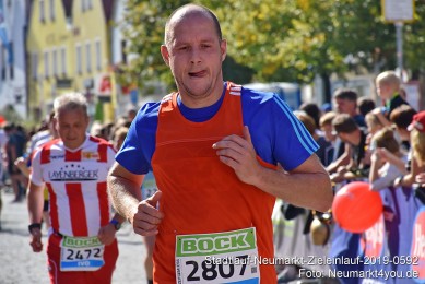 Stadtlauf-Neumarkt-Zieleinlauf-2019-0592