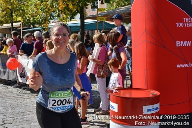 Stadtlauf-Neumarkt-Zieleinlauf-2019-0635