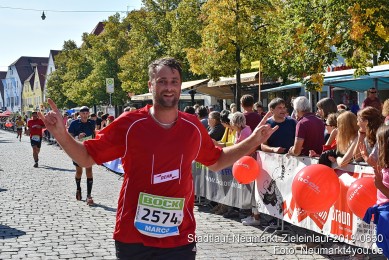 Stadtlauf-Neumarkt-Zieleinlauf-2019-0650