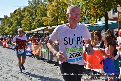 Stadtlauf-Neumarkt-Zieleinlauf-2019-0685