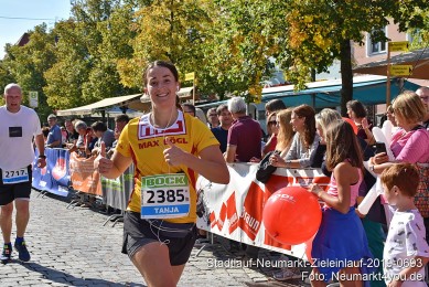 Stadtlauf-Neumarkt-Zieleinlauf-2019-0693