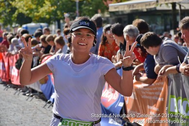 Stadtlauf-Neumarkt-Zieleinlauf-2019-0729
