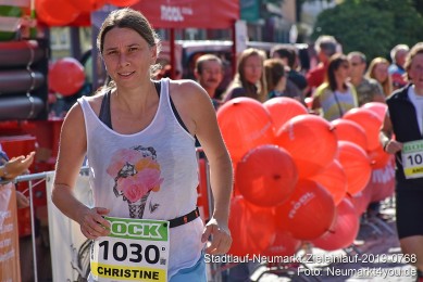 Stadtlauf-Neumarkt-Zieleinlauf-2019-0768
