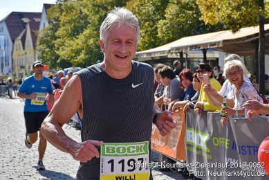 Stadtlauf-Neumarkt-Zieleinlauf-2019-0952