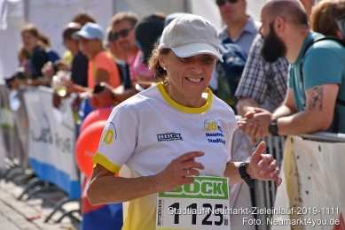 Stadtlauf-Neumarkt-Zieleinlauf-2019-1111