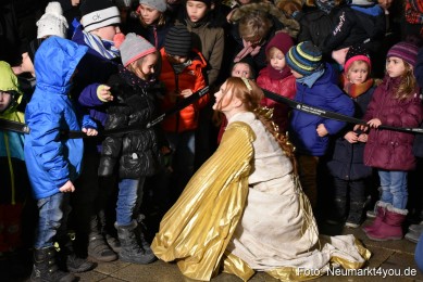 Weihnachtsmarkt-Neumarkt-2019-0015